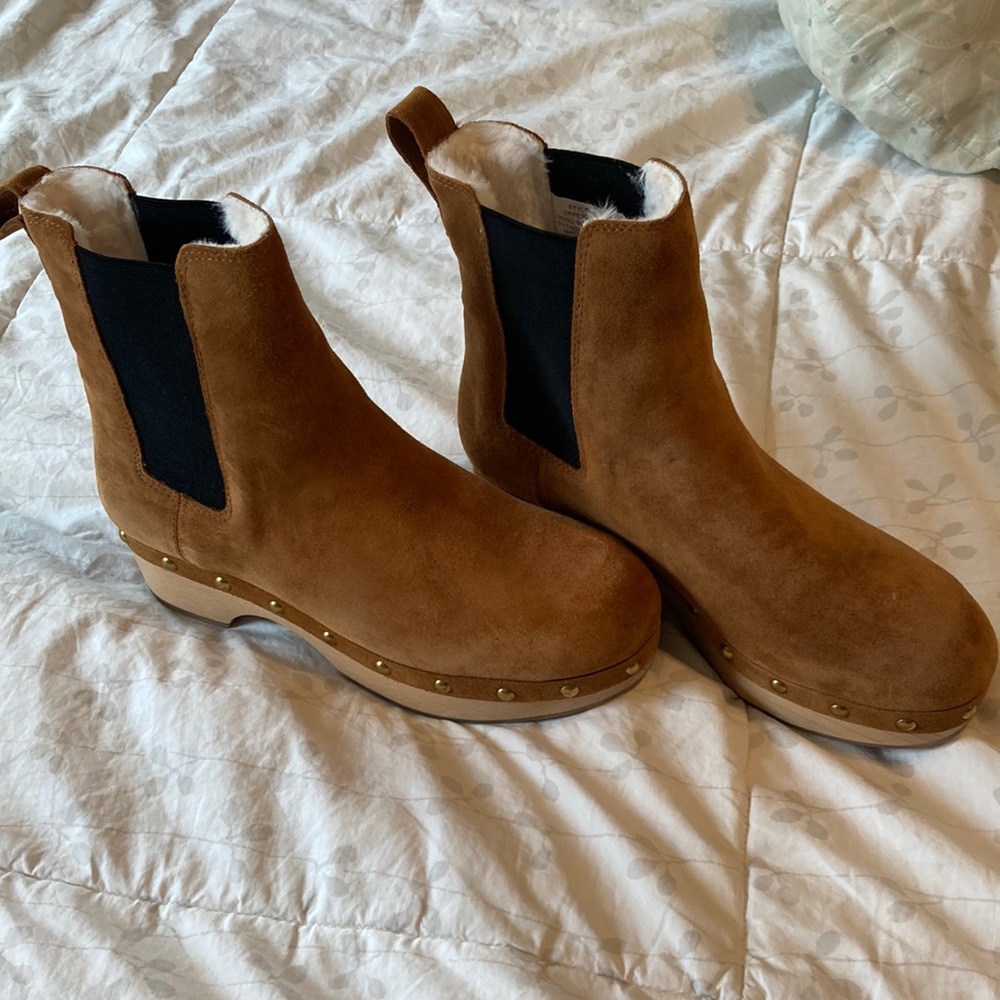 J. Crew shearling lined boots size 8
